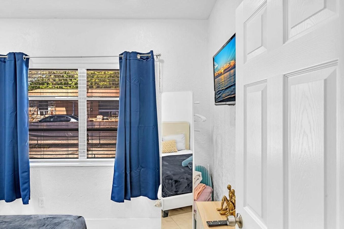 Boutique One Bdrm Close To Aventura Mall & Beach شاطئ هالانديل المظهر الخارجي الصورة